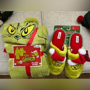 Grinch Plush Robe (L/Xl) and Plush Slippers (M - size 9/10) Bundle Gift Set